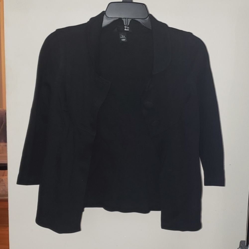 Black 3/4 sleeve jacket - Picture 2 of 5